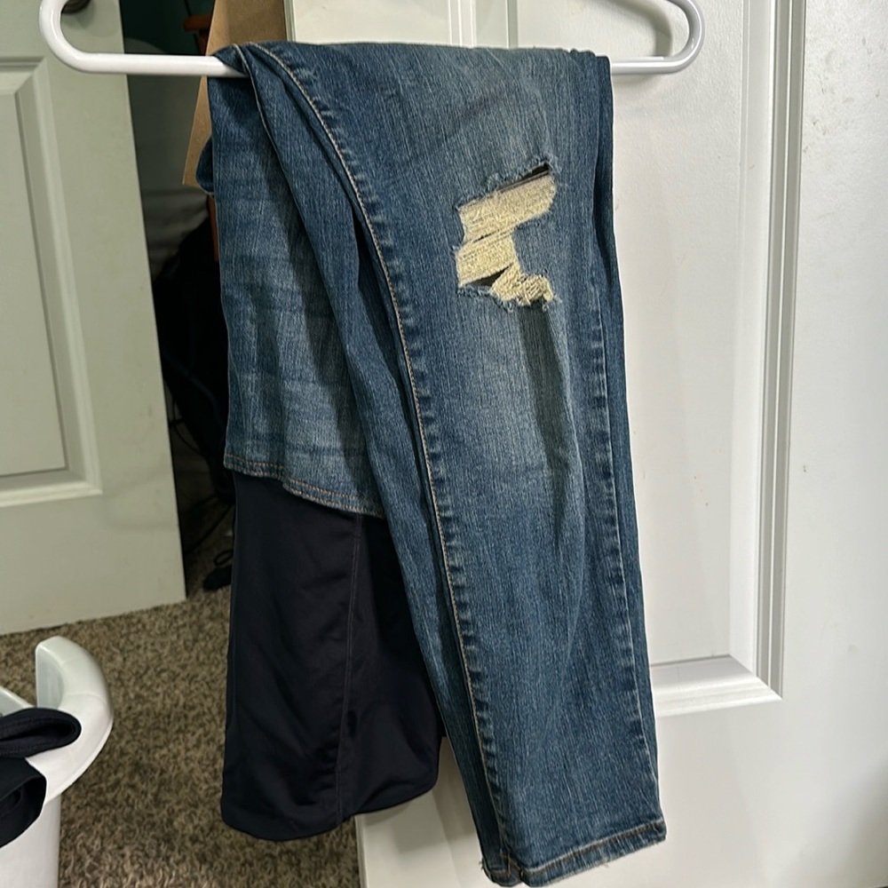 Maternity jeans- 8